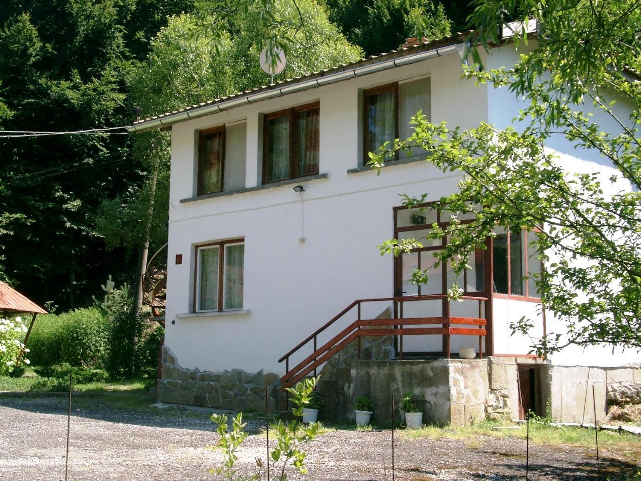 Holiday Home Tanevi Tryavna Extérieur photo